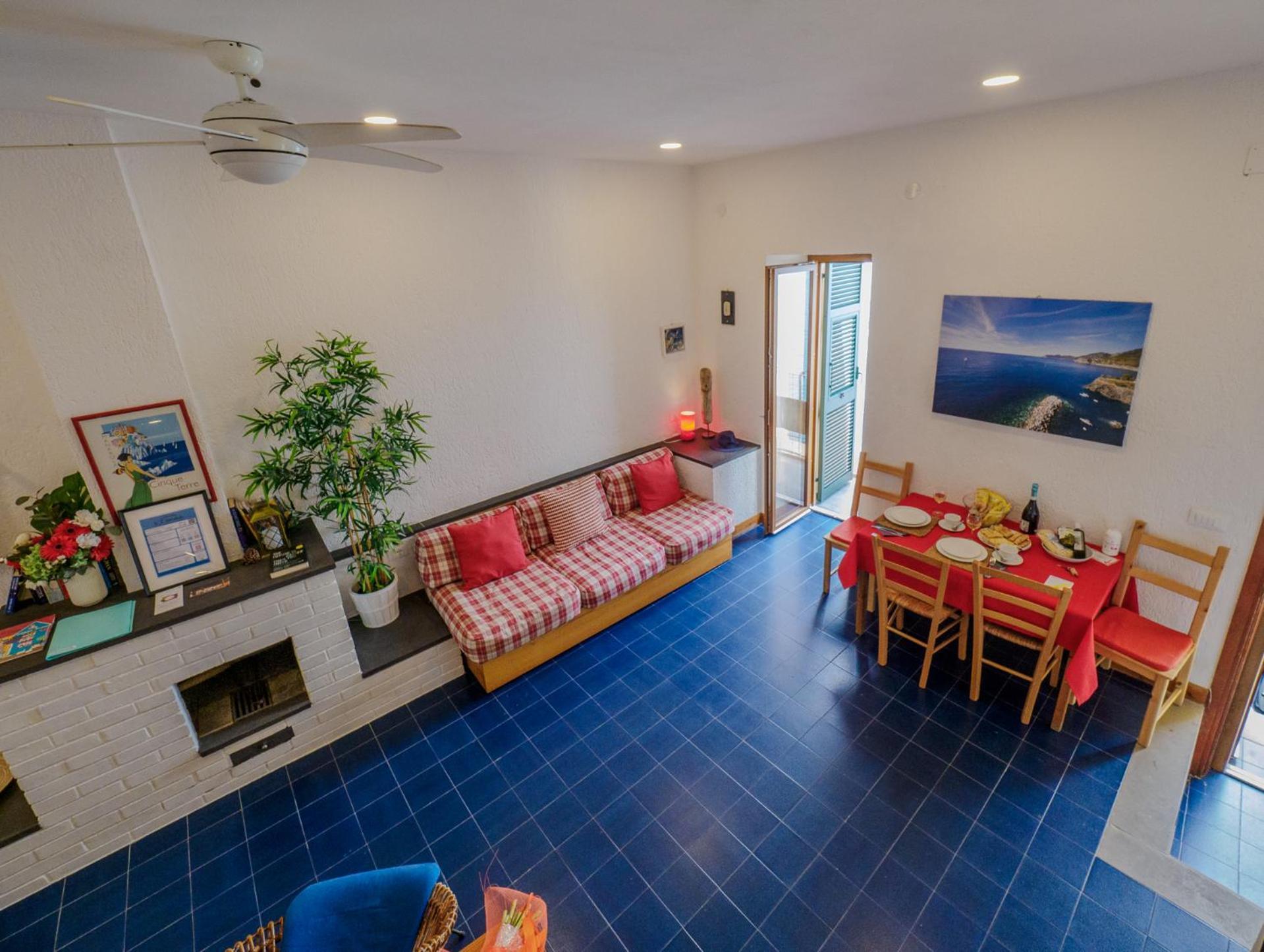 Il Baluardo Sea View Apartment On The Cliff Manarola Exteriör bild
