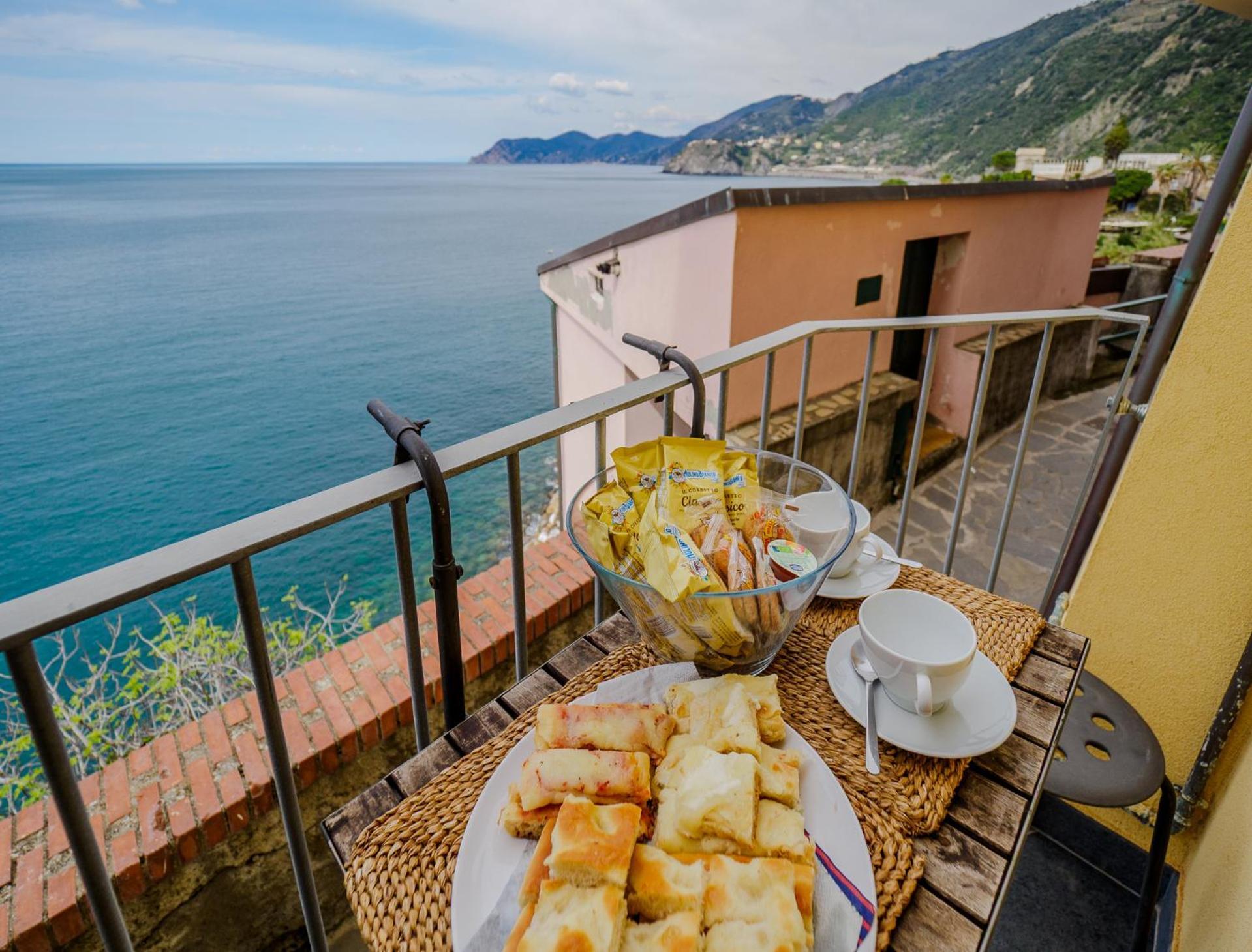 Il Baluardo Sea View Apartment On The Cliff Manarola Exteriör bild